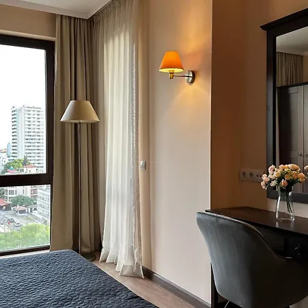 アパートホテル Royal - Modern & Private In Center Sunny