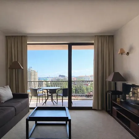 Royal - Modern & Private In Center Sunny アパートホテル