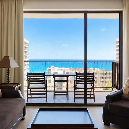 Royal - Modern & Private In Center Sunny アパートホテル サニービーチ