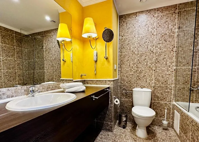 Aparthotel Royal - Modern & Private In Center Sunny