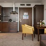 Royal - Modern & Private In Center Sunny شقة فندقية ساني بيتش