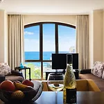 Royal - Modern & Private In Center Sunny Aparthotel 4*