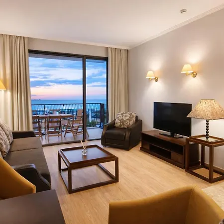 Royal - Modern & Private In Center Sunny Aparthotel 4*