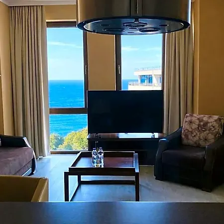 Apartmanhotel Royal - Modern & Private In Center Sunny 4*