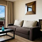 Royal - Modern & Private In Center Sunny 4*
