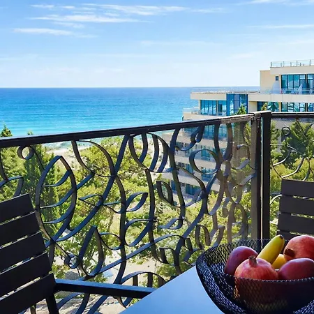 Apart Otel Royal - Modern & Private In Center Sunny 4*