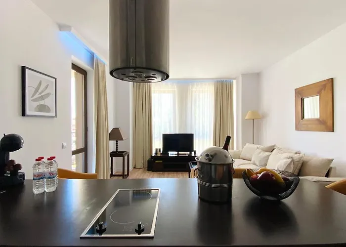 Royal - Modern & Private In Center Sunny 4* Слънчев бряг