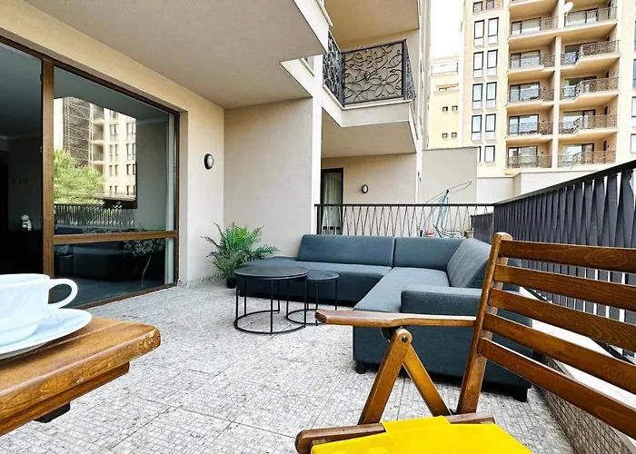 Апартхотел Royal - Modern & Private In Center Sunny 4*