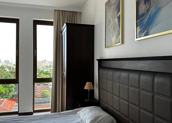 Апартхотел Royal - Modern & Private In Center Sunny Слънчев бряг