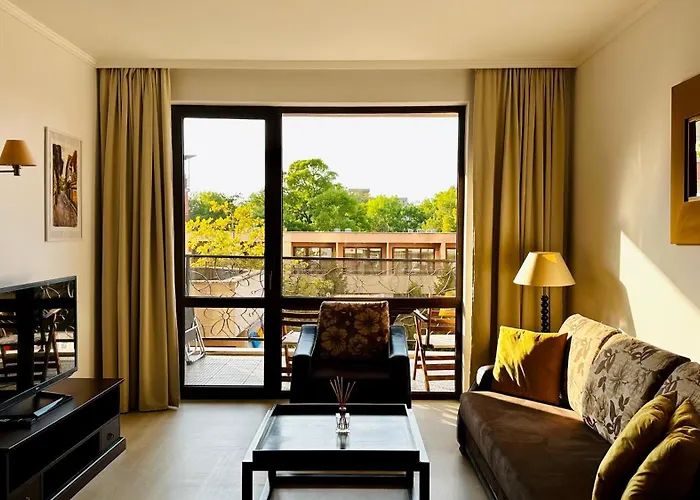 Royal - Modern & Private In Center Sunny 4*